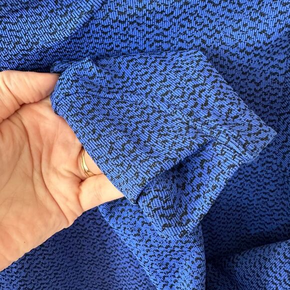 Athleta Flurry Peak Turtleneck Long Sleeve Top Blue Black Size M - Picture 3 of 5